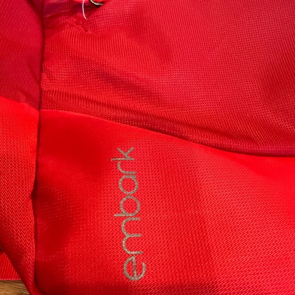 Embark backpack red new - Picture 3 of 5
